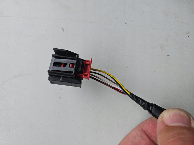 Pr Lusterko zewn AUDI A1 82B857502A 6 pin IDEAŁ