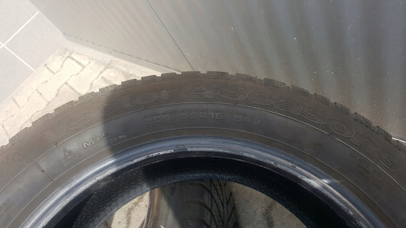 205/55/16 94V Good Year Vector4Seasons 5,6mm 2016r