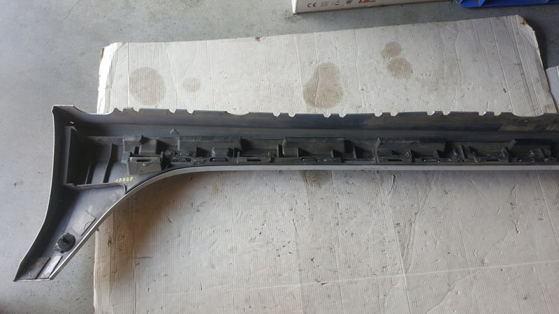 Listwa nakładka progowa prawa AUDI RS4 (B9) 8W9853856C F ŁADNA demontaż