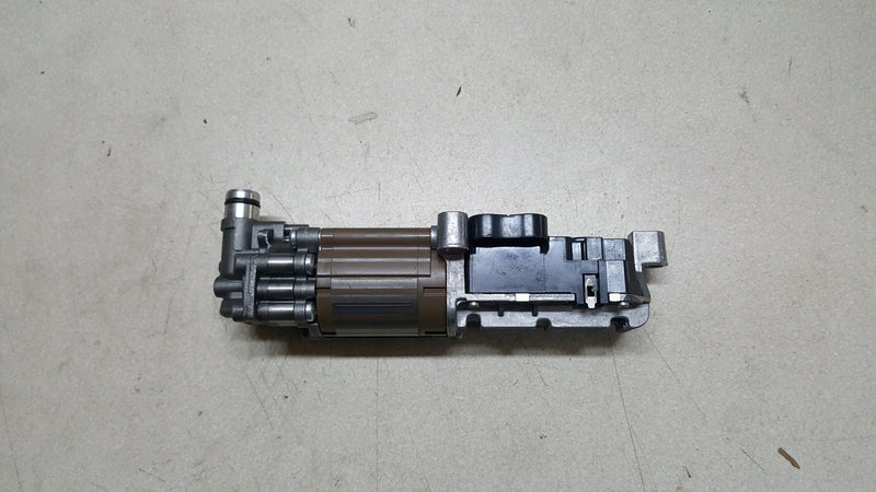 Zespół silnika zawieszenia pneumatycznego do sprężarki 11970 104