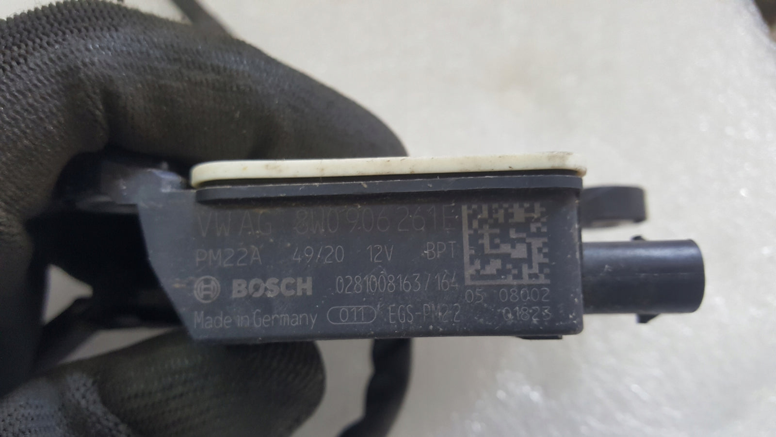 Sonda lambda czujnik cząstek AUDI A4 (B9) 8W0906261E demontaż