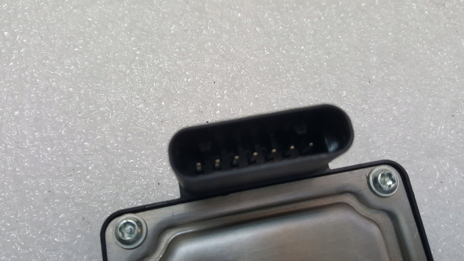 Radar sensor distronic VW AUDI SEAT SKODA 2Q0907550C demontaż