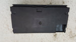 Gniazdo port USB AUDI A4 (B9) A5 Q5 RS4 RS5 8W0035708A demontaż