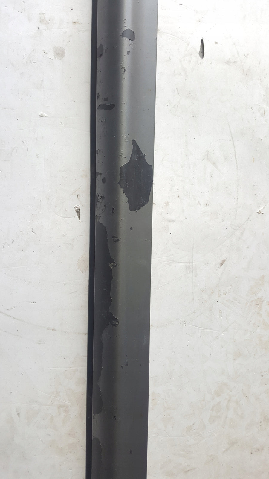 Listwa drzwi przednich prawa Audi A6 ALLROAD 4F0853960B