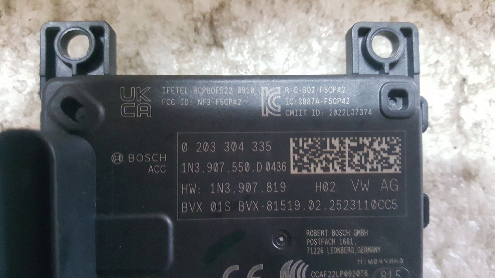Radar asystent zmiany pasa VW SKODA SEAT 1N3907550D demontaż