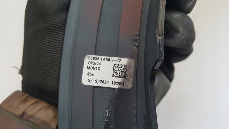 NOWA ORYGINALNA listwa błotnika prawy tył SEAT ATECA 575853026H