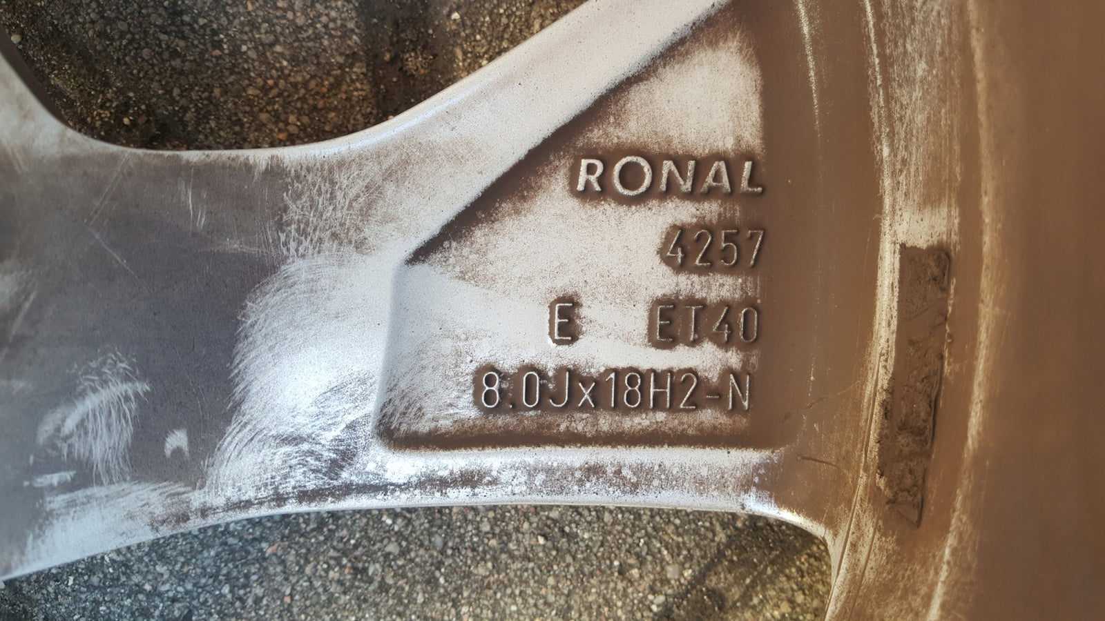 18cd5d03e4e5dcf69bdef70ca6d7ed81