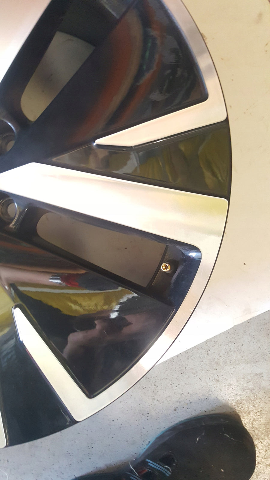 FELGA ALU VW TIGUAN III 571 19