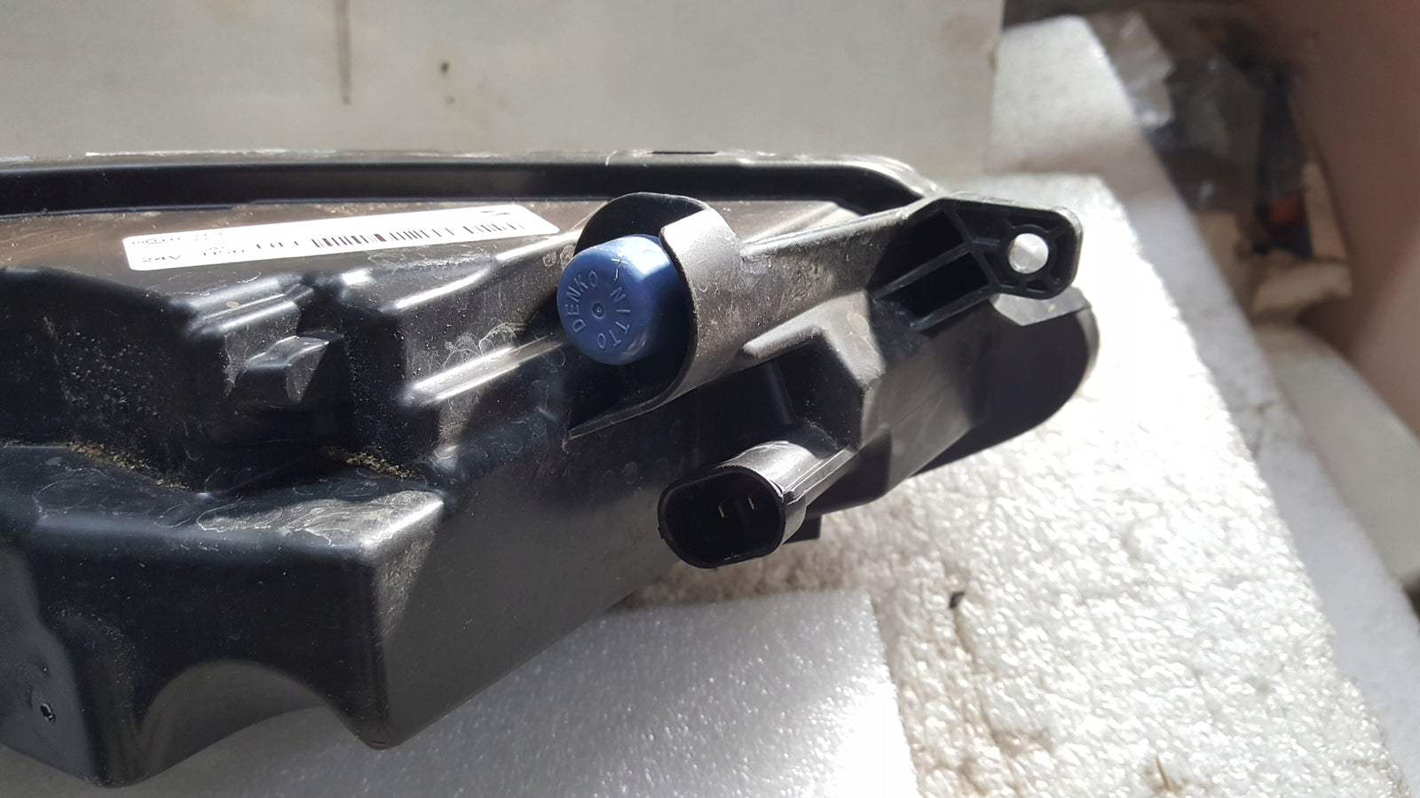 Prawy halogen LED-- SEAT LEON 5F0941702C demontaż oryginał