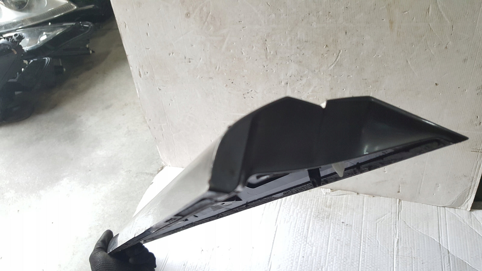 Listwa drzwi LE przód CUPRA FORMENTOR 5FF854939B