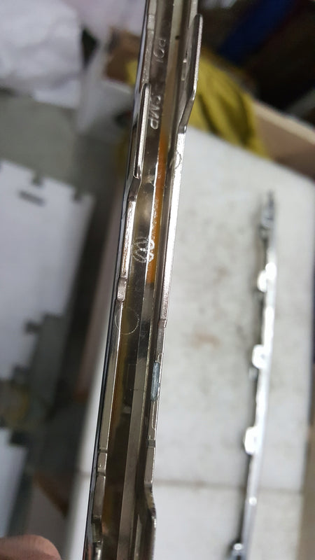 Listwa chrom zderzaka tylnego VW ARTEON 3G8853835B demontaż