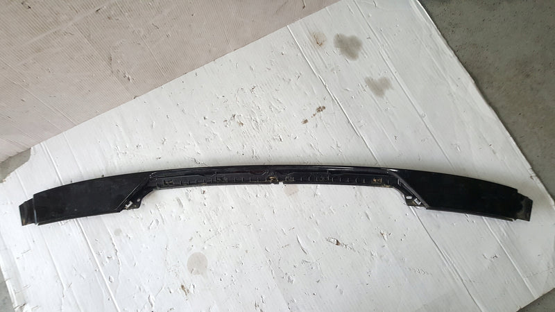 Listwa spoiler klapy VW PASSAT B8 3G0827952