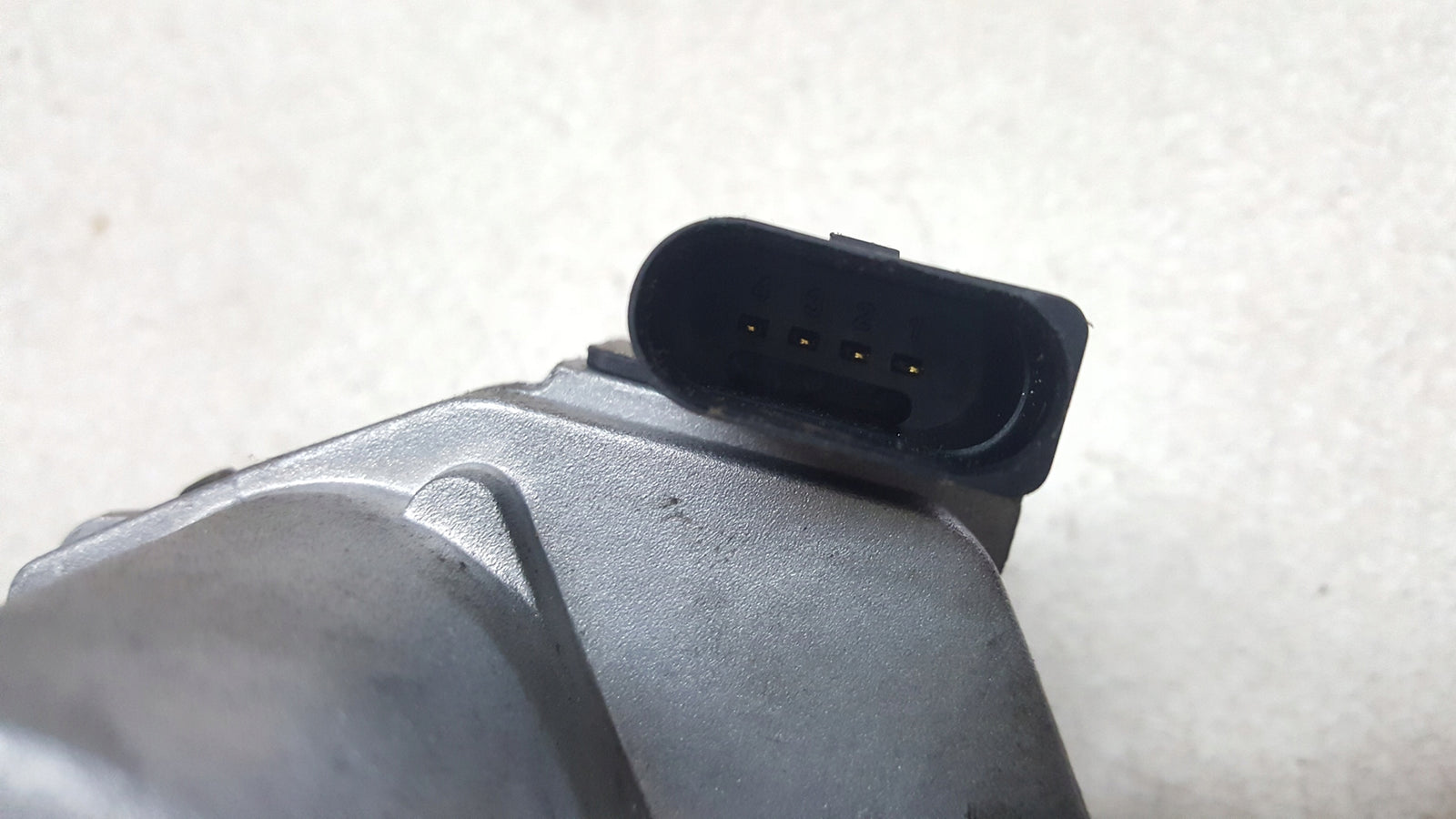 Przepustnica powietrza FEBI BILSTEIN 46128