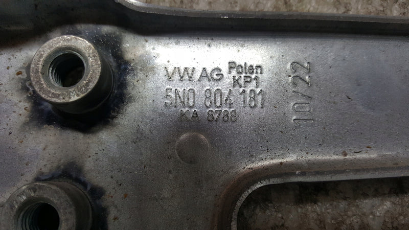 VW TIGUAN 5N0 MOCOWANIE BŁOTNIKA 5N0804181 ORYGINAŁ