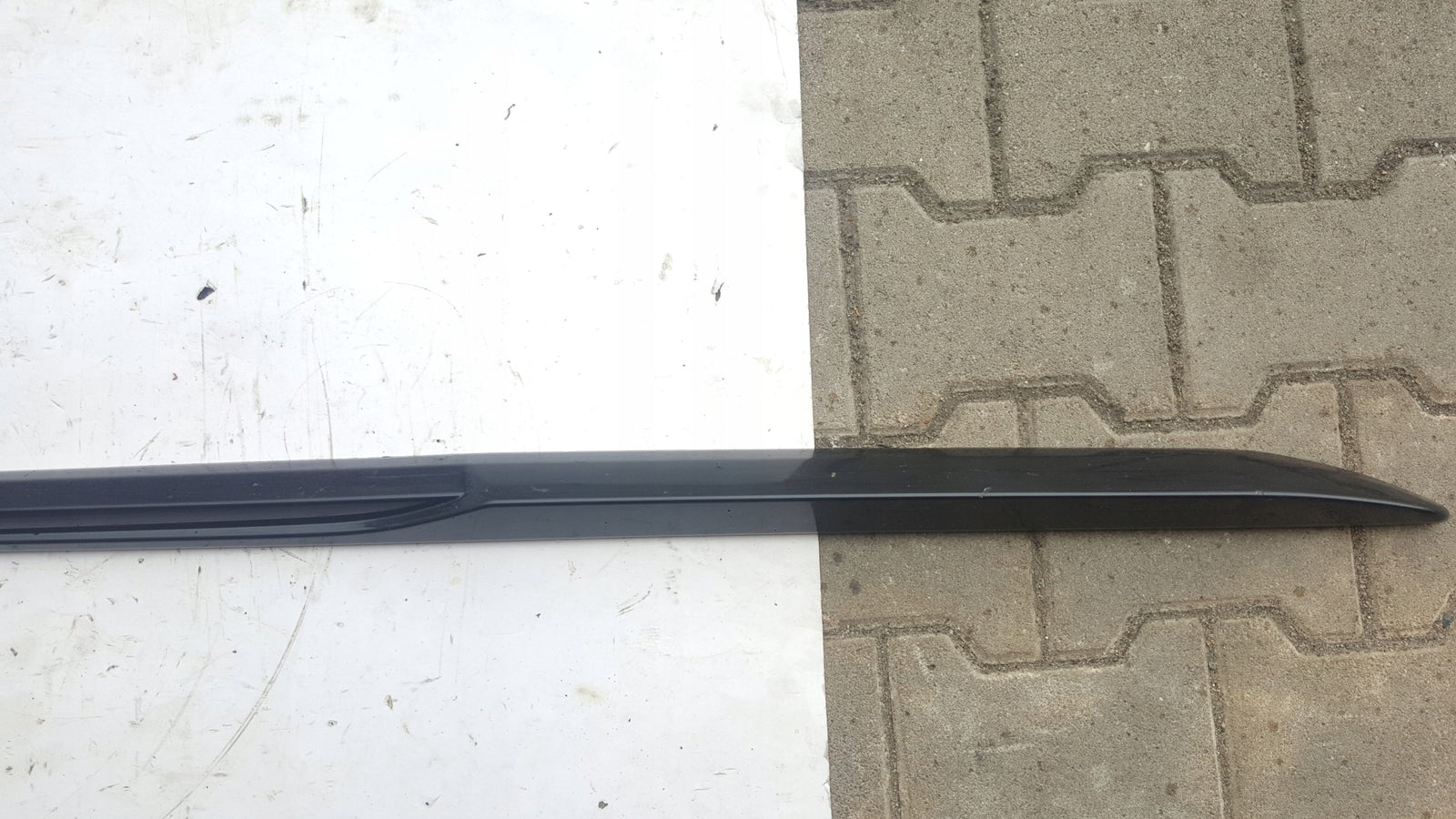 AUDI A1 II 82A LISTWA PROGOWA PRAWA S-LINE 82A853932A 5D 2019-