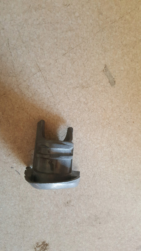NOWA Obudowa klamki drzwi LEWYCH przód tył VW Passat B6 B7 CC 3C0839167