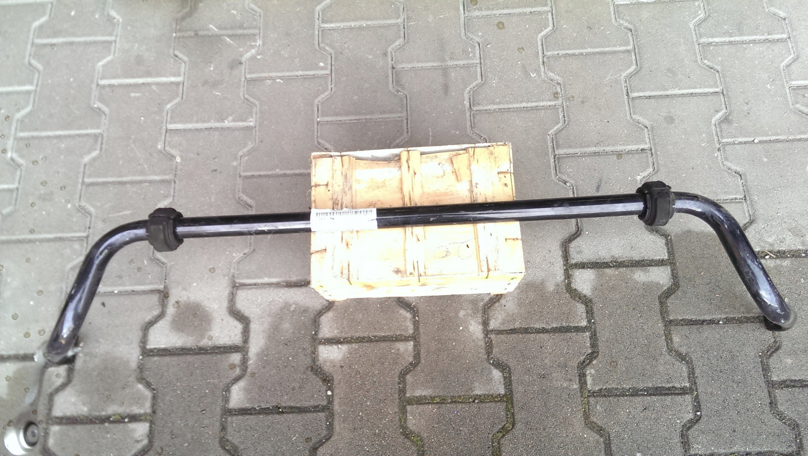 Stabilizator przedni AUDI Q7 4M0411305A oryginał