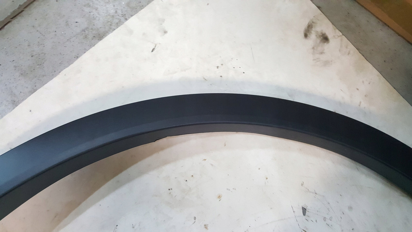 Volkswagen OE 5NA854819K listwa nakładka błotnika TIGUAN lewy tył
