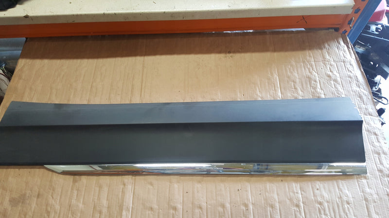 VW TIGUAN II 5NA 16- LISTWA DRZWI PRAWA PRZÓD 5NA854940P 5NA854940N