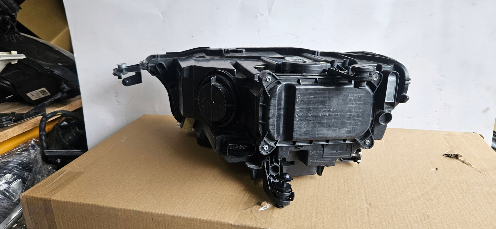 2GA941036H pr VW T-ROC FULL LED 2019r EUROPA