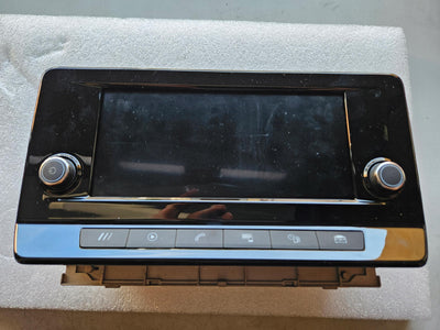 Ekran NAVI Seat 5FA035869B demontaż