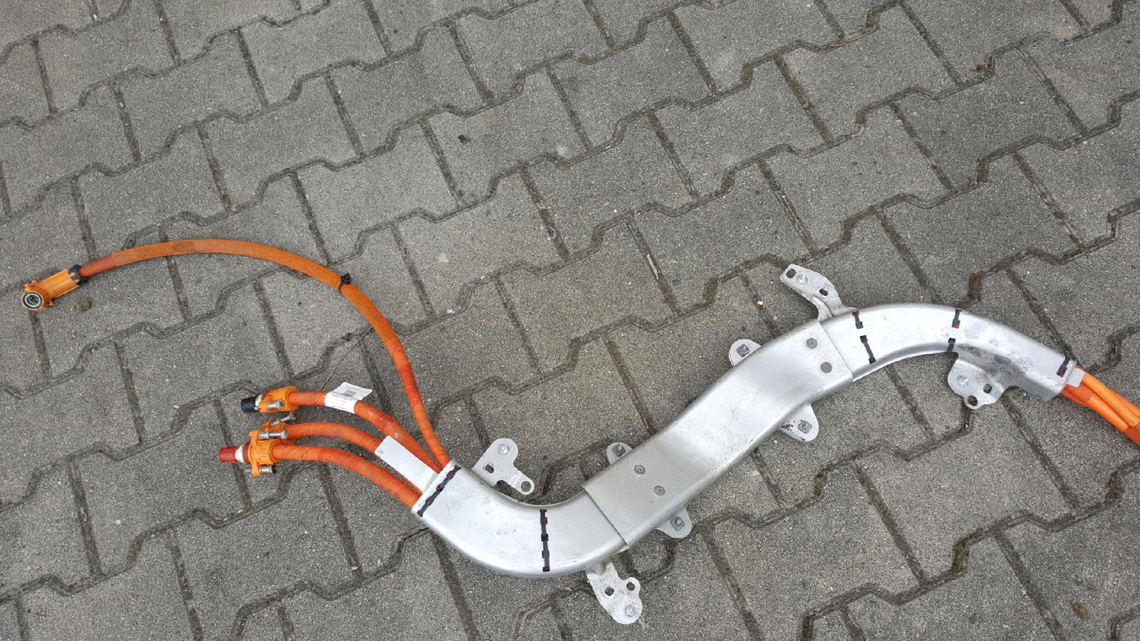 c03558a61b2d0dca3386772a8728be03