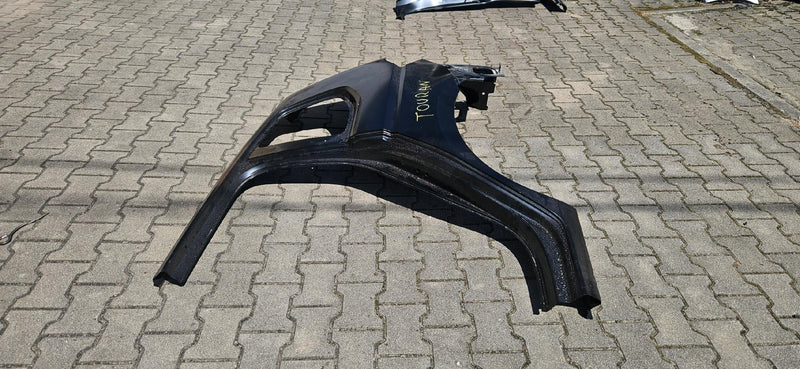 NOWY błotnik lewy tył Volkswagen Touran 5TA809843