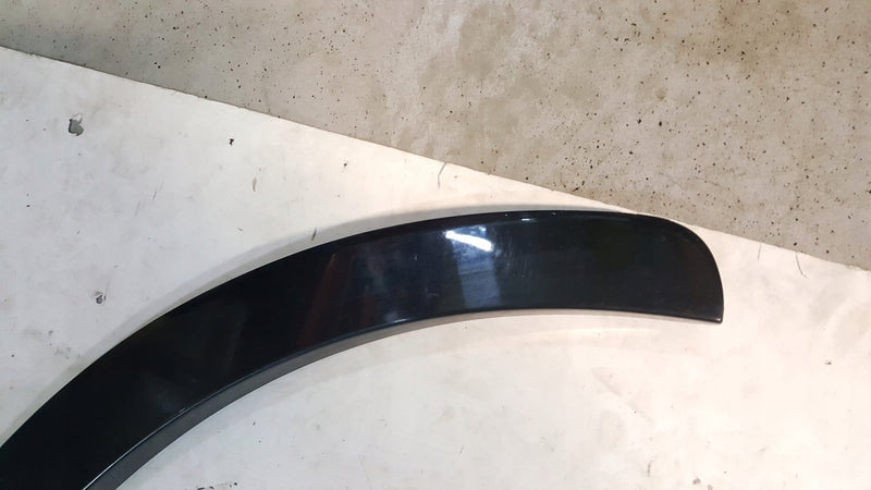 Listwa błotnika lewy tył AUDI Q3 8U0853817B