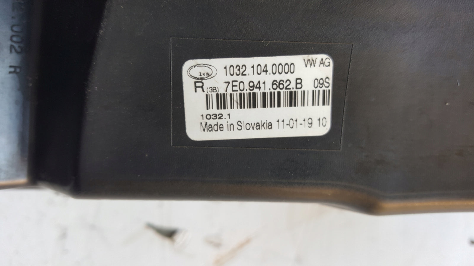 VW T6 HALOGEN PRAWY 7E0941662B 15r->