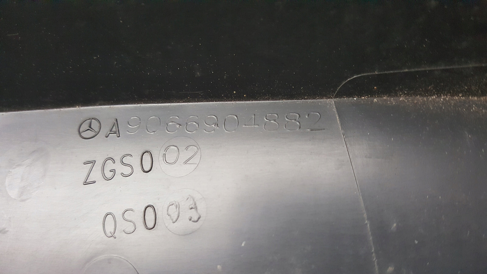 CRAFTER SPRINTER 906 LISTWA BOCZNA A9066904882