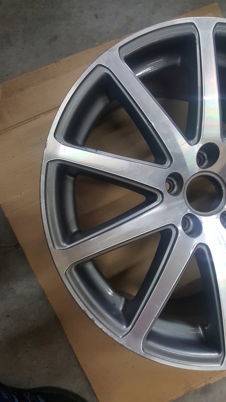 FELG ALUMINIOWA Audi TT 8J0601025J 9x18 ET52