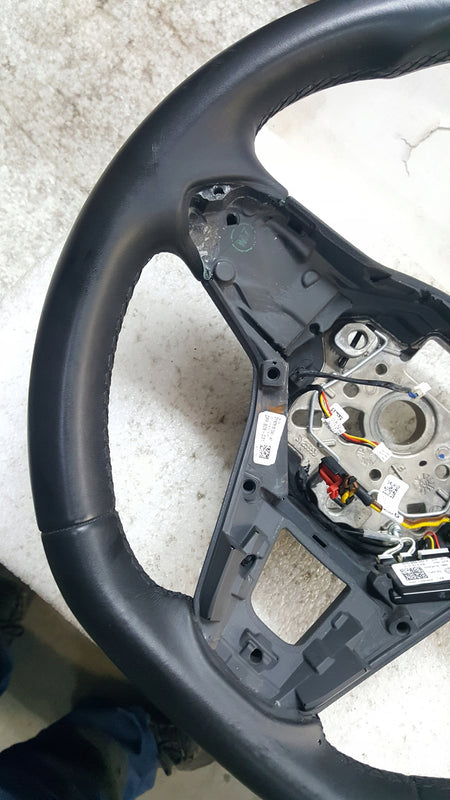 Kierownica multifunkcja VW GOLF VIII 5H0959542A demontaż