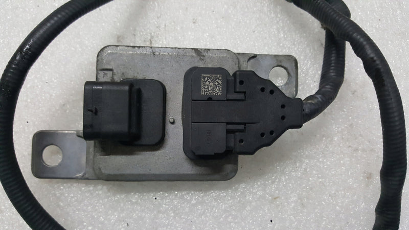 Sonda lambda czujnik NOX AUDI A4 B8 A5 A6 C7 Q5 8K0907807J