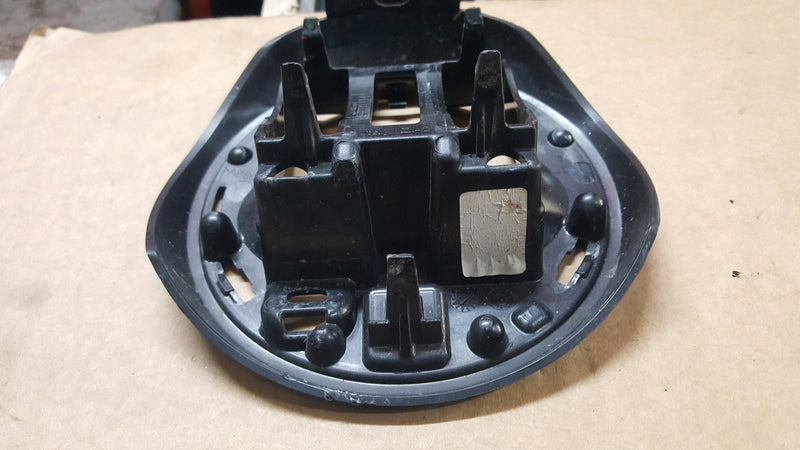 VW TIGUAN III 571 24- OBUDOWA EMBLEMATU POD RADAR IDEALNY 571853343B