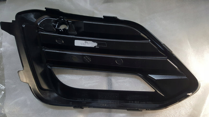 NOWA ORYGINALNA kratka zderzaka prawy przód SEAT CUPRA ATECA 575853666T