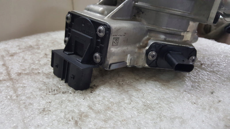 Turbosprężarka AUDI Q7 - Q8 -- BENTLEY BENTAYGA 057145601F na części