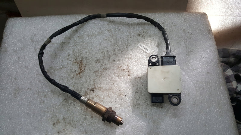 Sonda lambda czujnik NOX AUDI A6 (C8) A7 4K0906261D demontaż