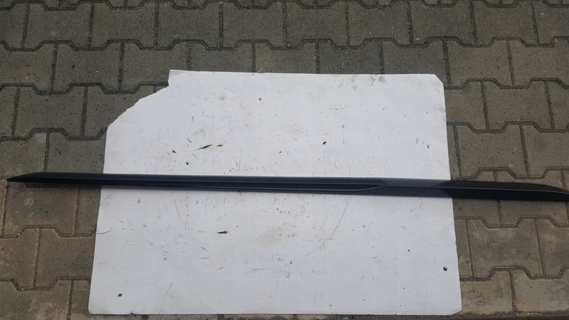 AUDI A1 II 82A LISTWA PROGOWA PRAWA S-LINE 82A853932A 5D 2019-