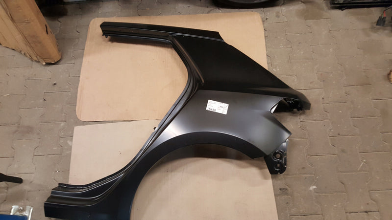 AUDI A1 II 82G PRÓG TYLNY BŁOTNIK LEWY TYŁ 18-24 82G809837