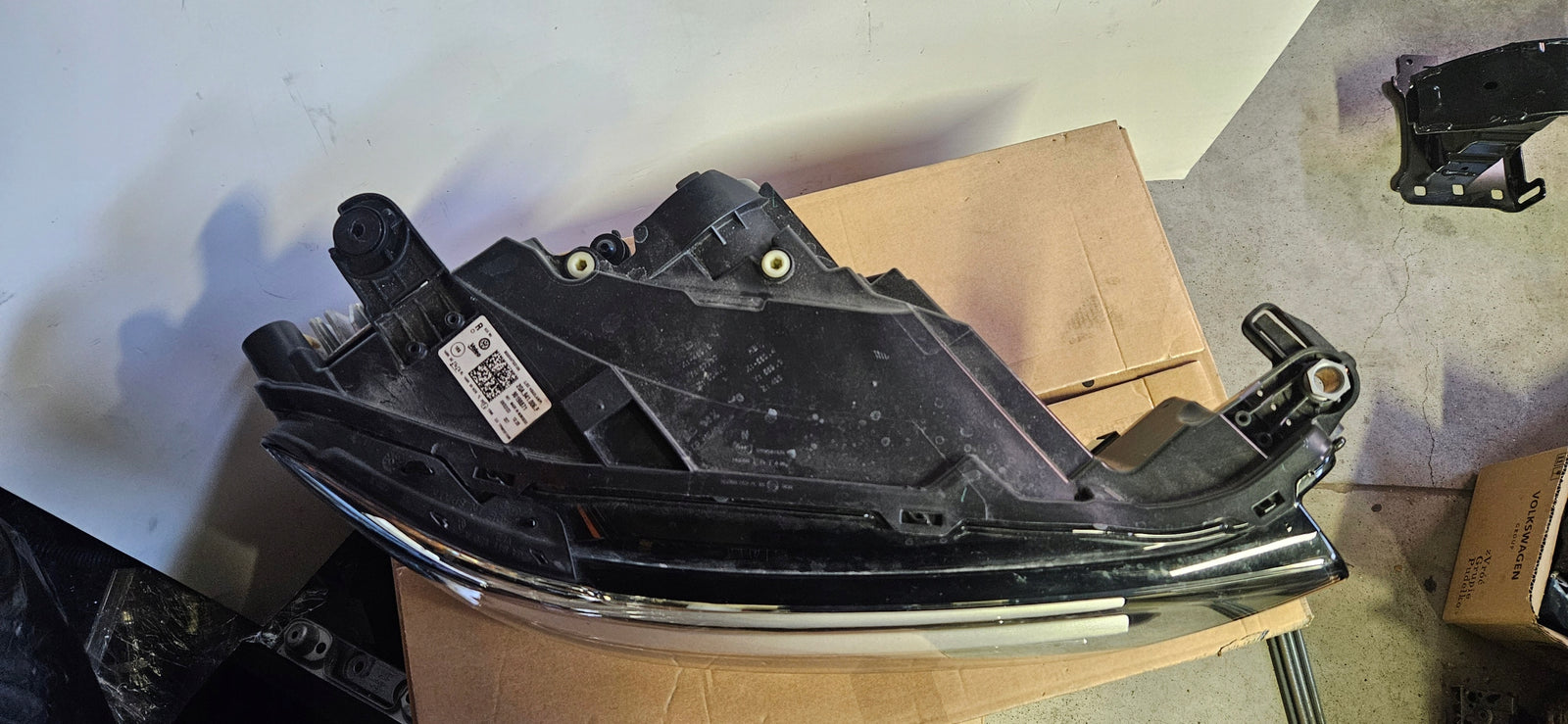 Pr kompletny ful led Vw T-ROC 2GA941006F 2023r IDEAŁ demontaż