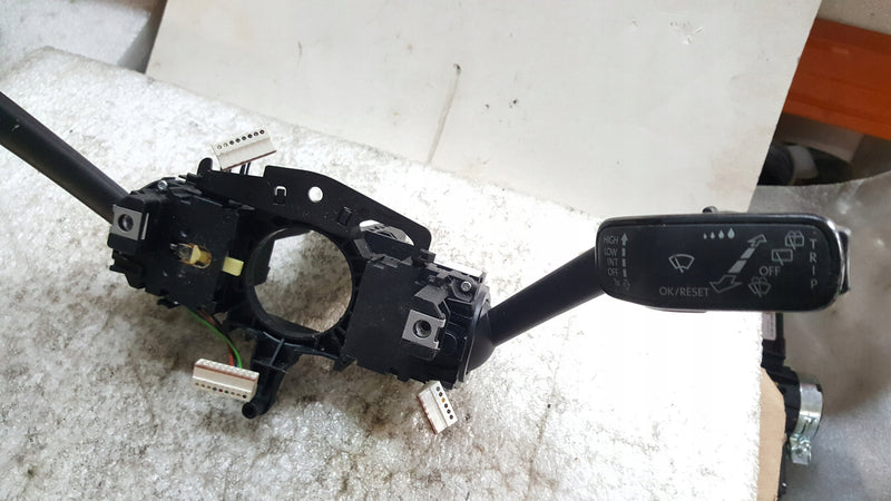 SKODA OCTAVIA III MANETKI PRZEŁĄCZNIKI 5Q0953507GF 5Q0953513T