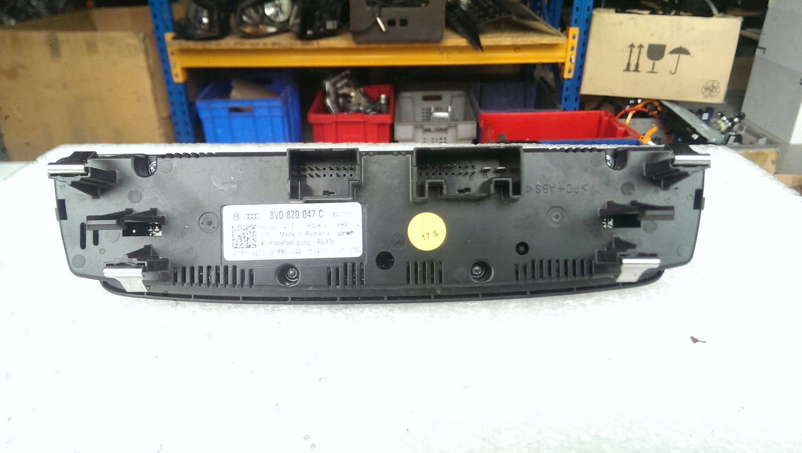 5b7049cb1d7c78ce167f23b5aec73e8f