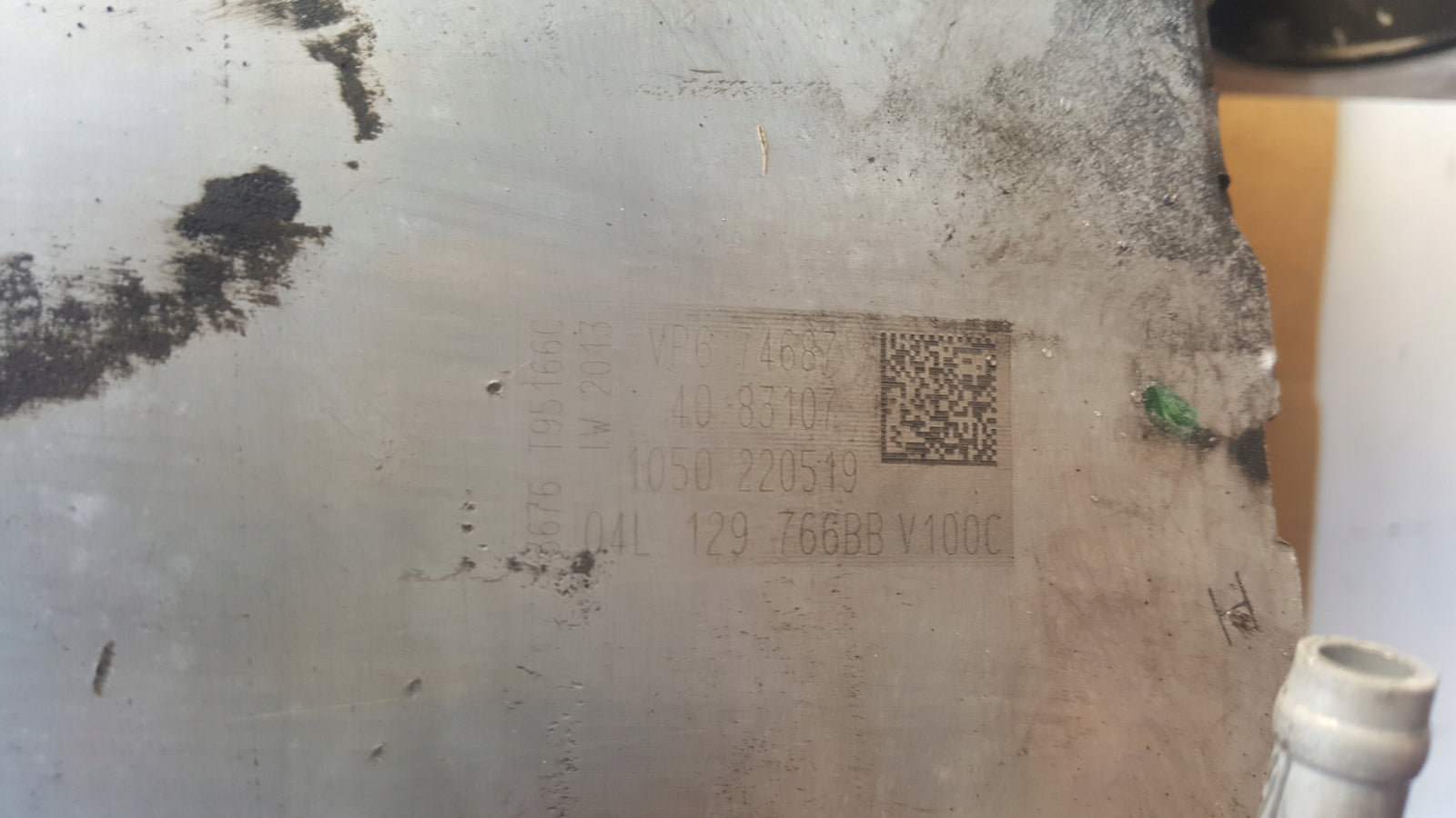 kolektor ssący VW Audi Skoda Seat TDI 04L129766BB