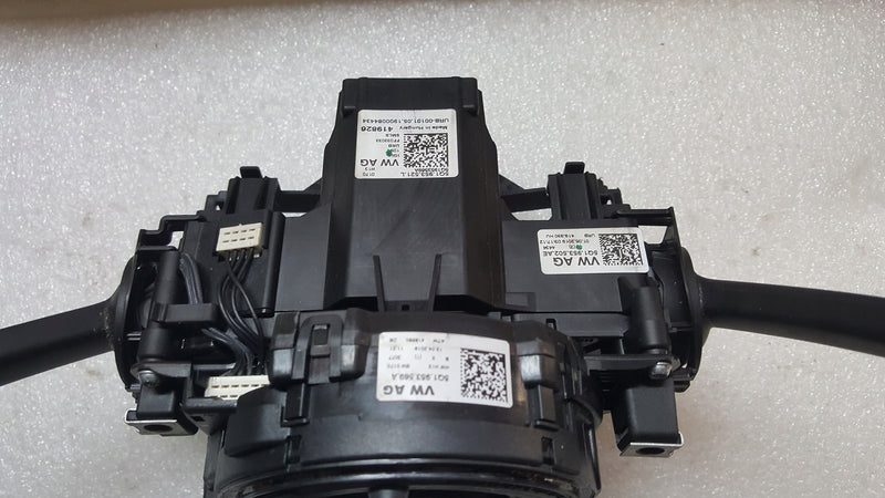 Przełącznik zespolony taśma VW SKODA 5Q1953521L 5Q1953502AE 5Q1953569A