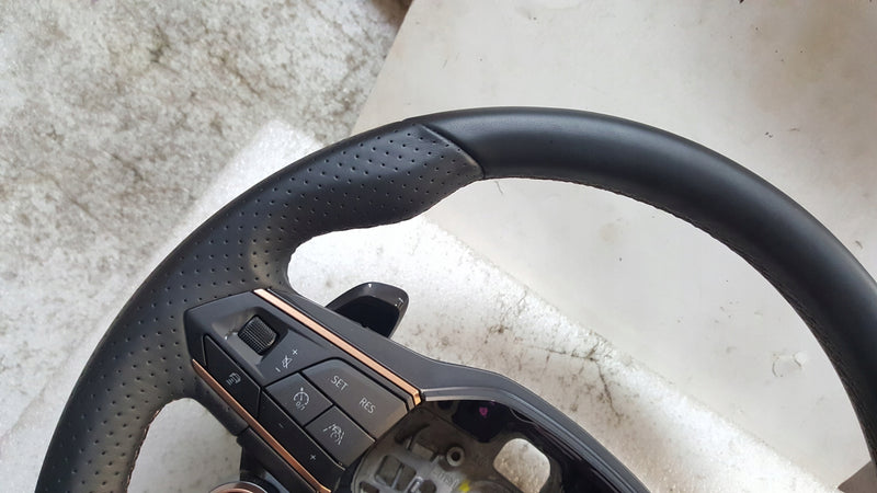 SEAT LEON CUPRA 5FA CUPRA FORMENTOR KIEROWNICA ŁOPATKI GRZANA 5FA419091JE