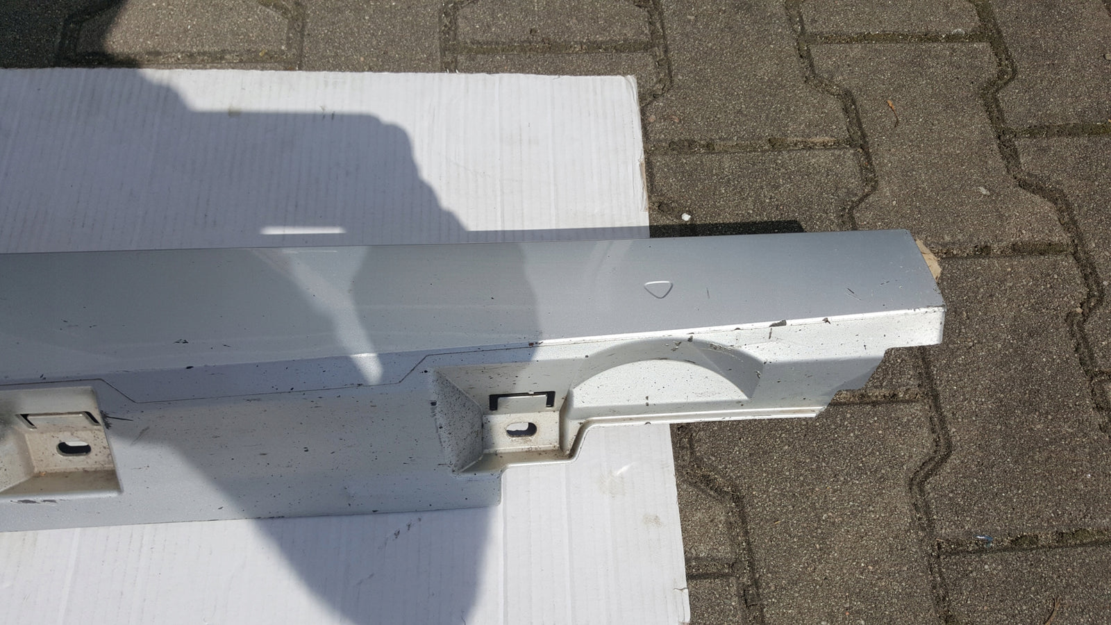 Listwa progowa PR VW PASSAT B8 3G0853858 demontaż