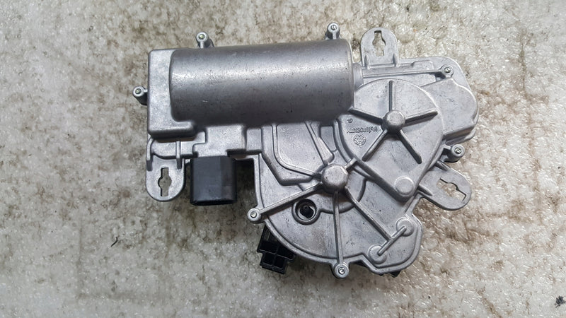 2018 Volkswagen Tiguan Siłownik zamka tylnej klapy bagażnika 3G0827887C