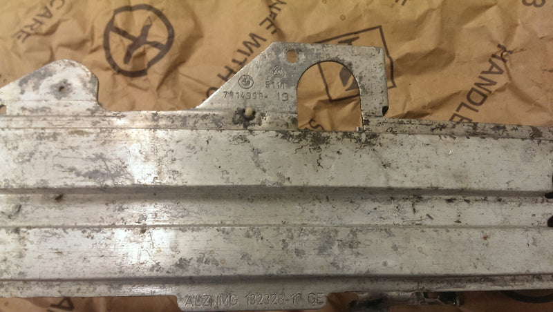 przednia belka zderzaka BMW E65 7014998 ORYGINAŁ
