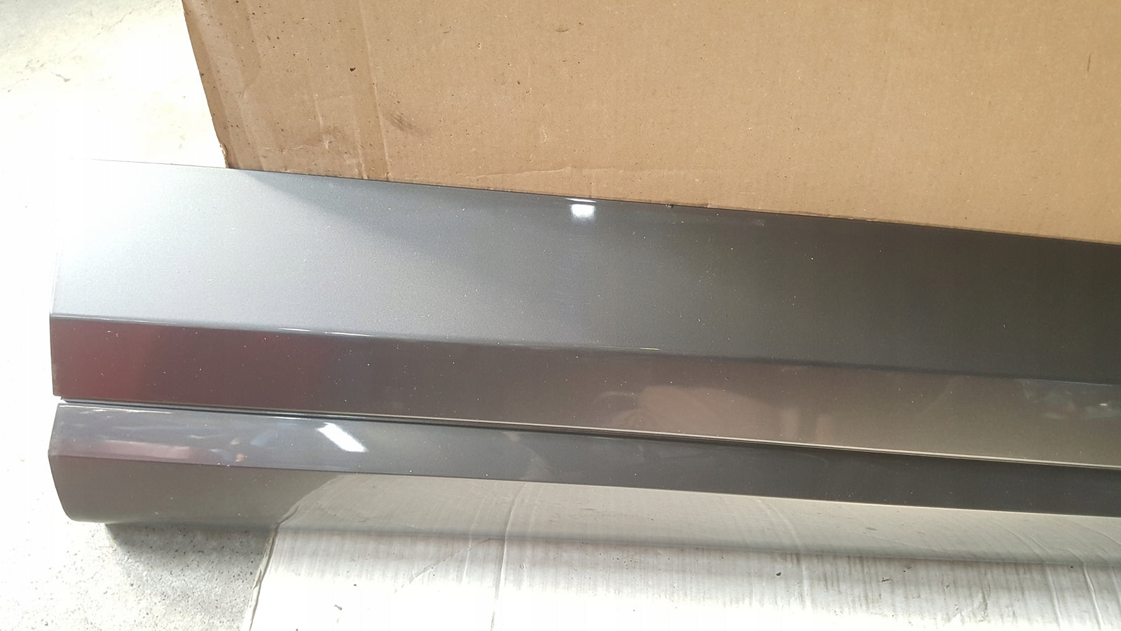 Listwa drzwi prawy przód SEAT CUPRA FORMENTOR 5FF854940B demontaż