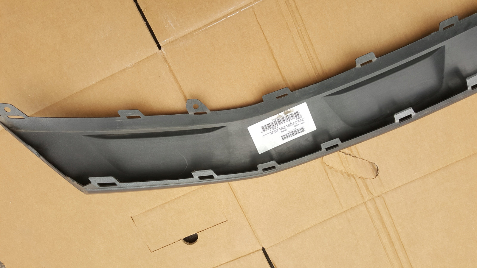 VW Tiguan zderzak przód 5na805532 kol spioler zderzak